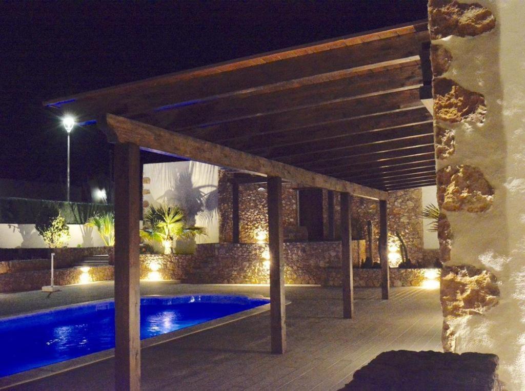 Pueblo Canario Aparthotel Los Estancos Exterior photo